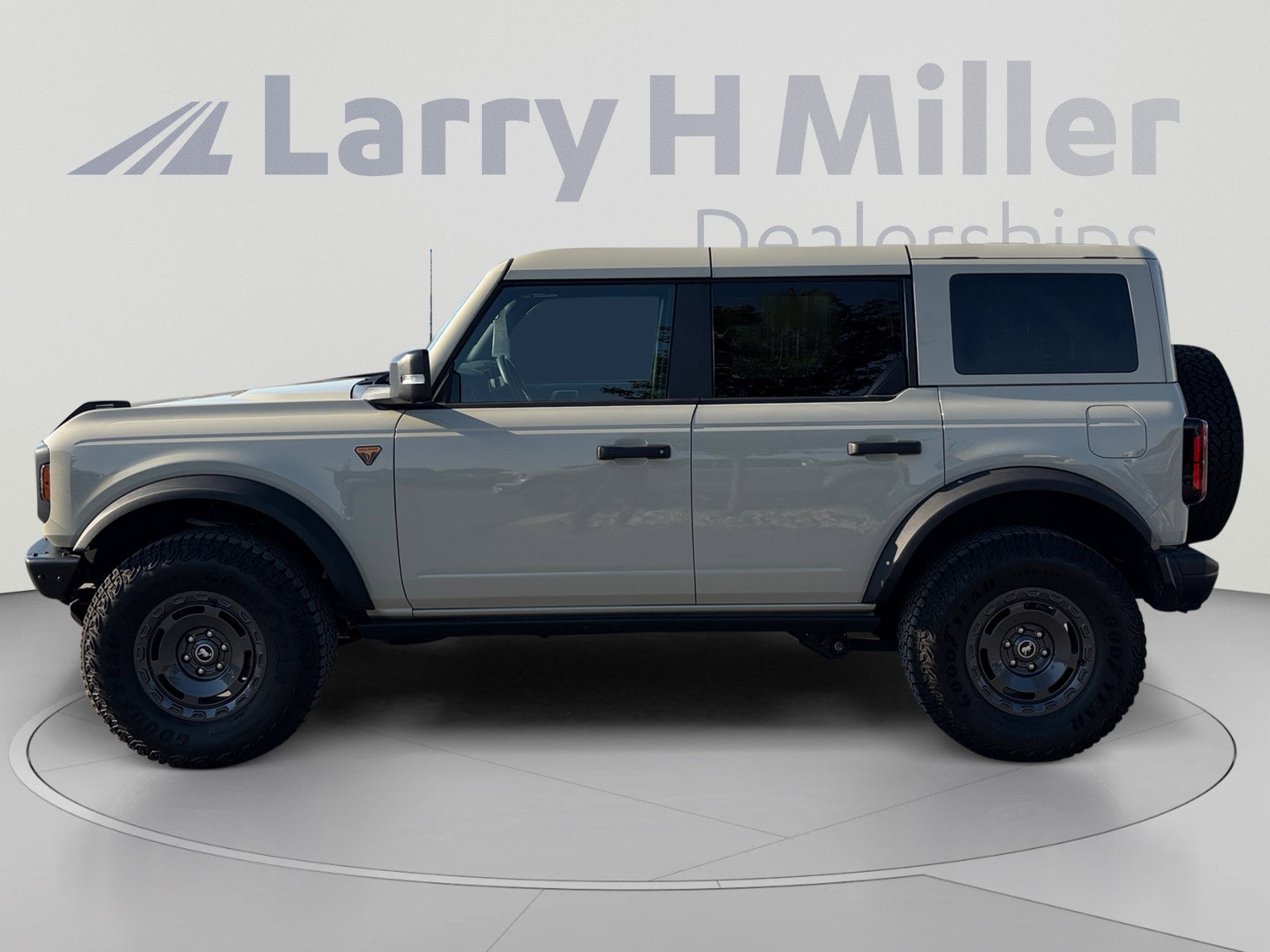 ford bronco 4-door 2025 1FMEE9BP2SLB44605 image ford bronco 4-door 2025 1FMEE9BP2SLB44605 image